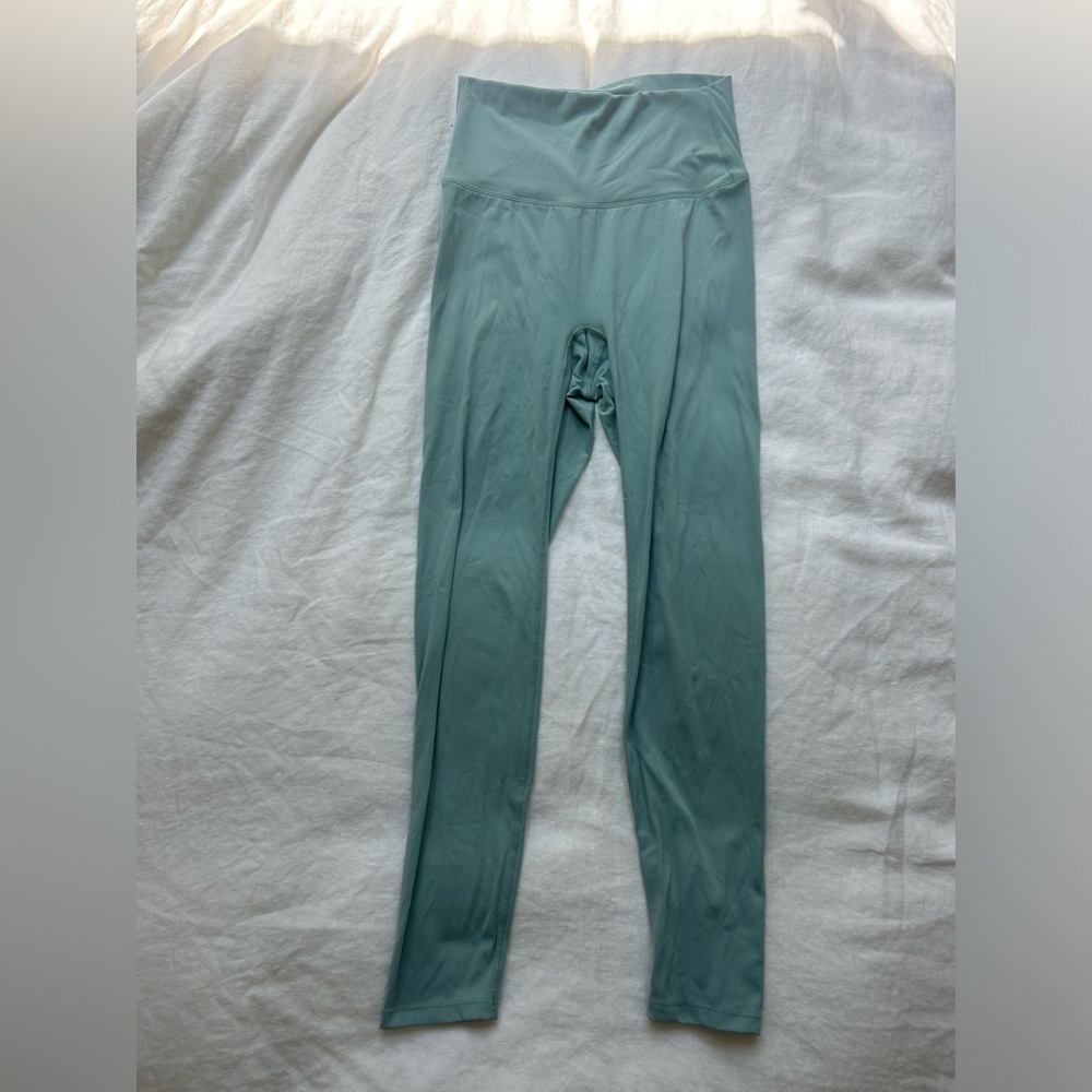 LULULEMON BLUE LEGGINGS